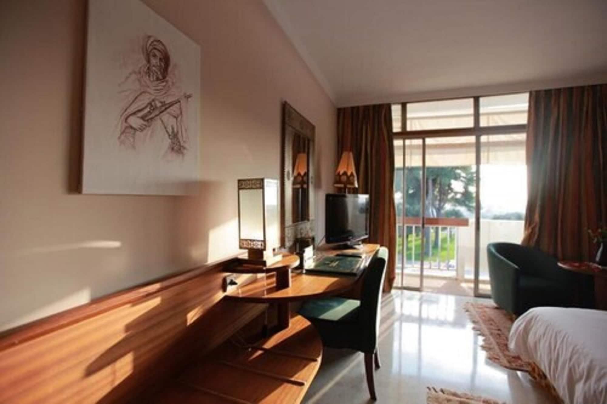 Hotel Transatlantique Мекнес Екстер'єр фото