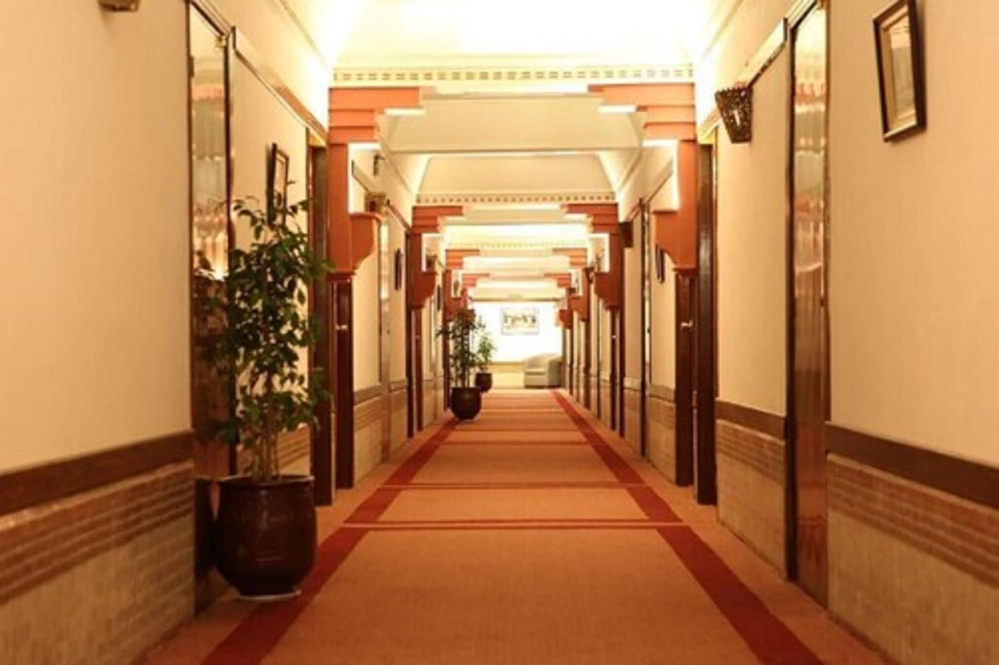 Hotel Transatlantique Мекнес Екстер'єр фото