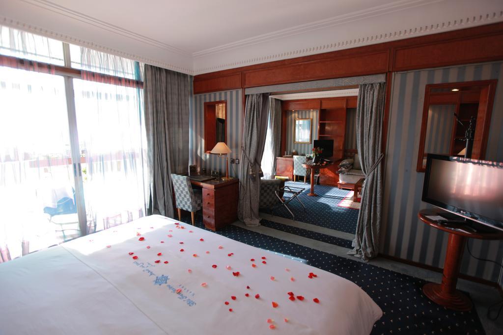 Hotel Transatlantique Мекнес Екстер'єр фото